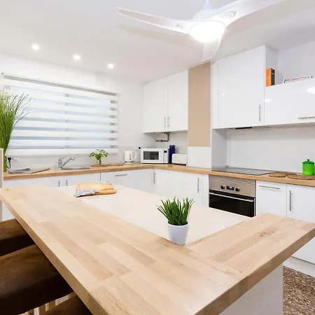 Diana Iii Apartmán *